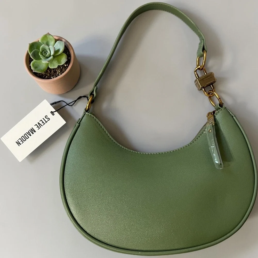 Steve Madden Bsammie Women's Olive Green Shoulder Bag Crescent Lock NWT - Picture 4 of 10